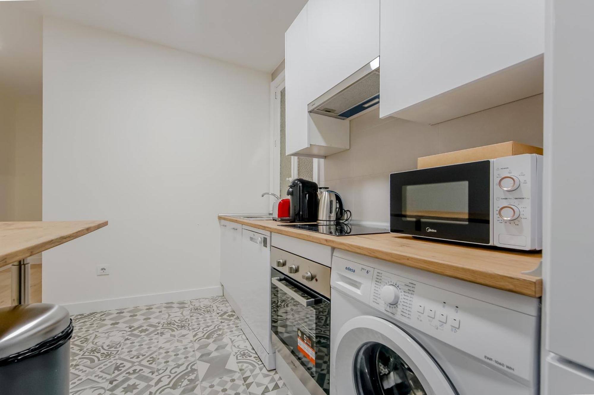 Modern Apt Para 6Pax En La Plaza De Tirso-Centro E1 Madrid Kültér fotó